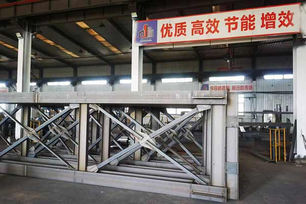 赤峰鋼結(jié)構(gòu)廠房在搭建時(shí)一般都采用什么樣的鋼材